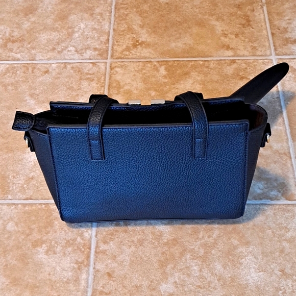 A Beautiful Black Small Handbag With Strap And Wallet. - Picture 3 of 5